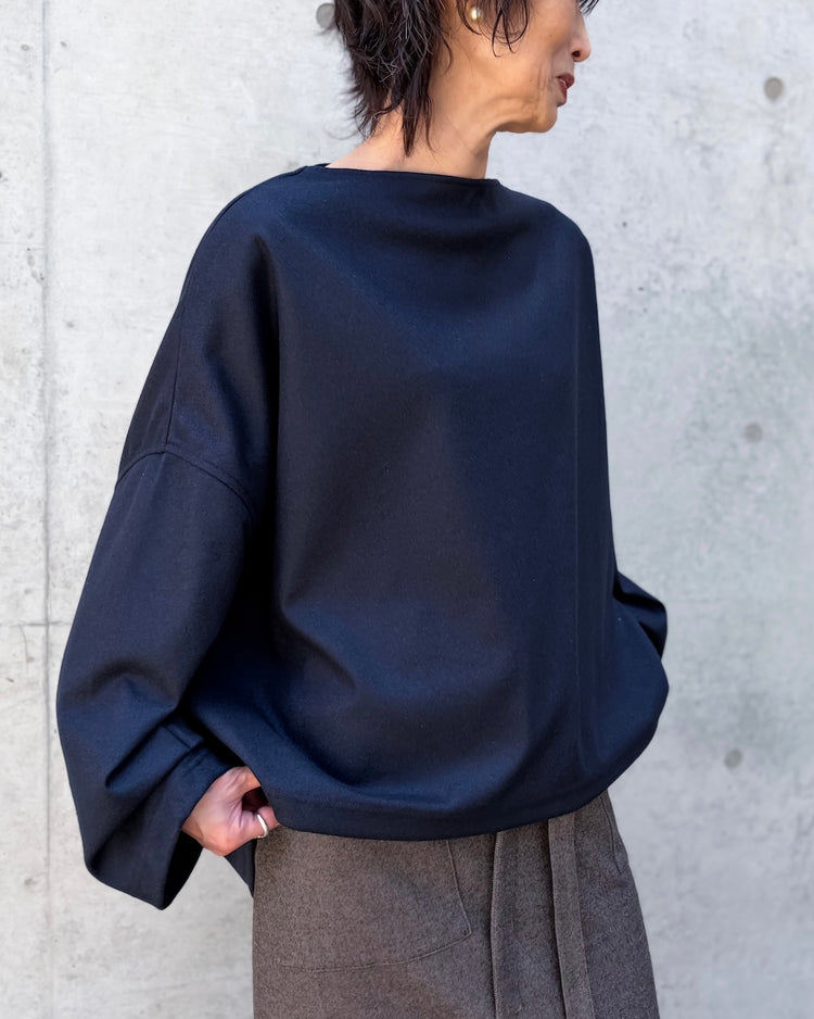 COGTHEBIGSMOKE / OPHELIA BOAT NECK TOP / NAVY