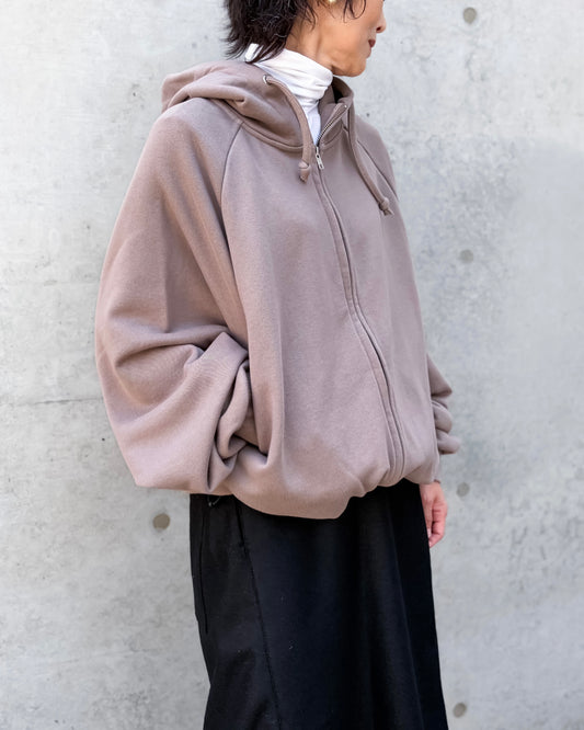 COGTHEBIGSMOKE / OLIVETTE ZIP UP HOODIE / TAUPE