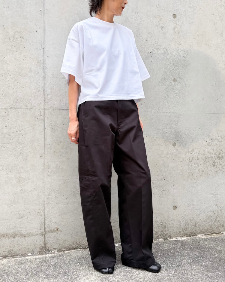 HYKE / BARREL LEG CHINO TROUSERS / BLACK / 13348 /