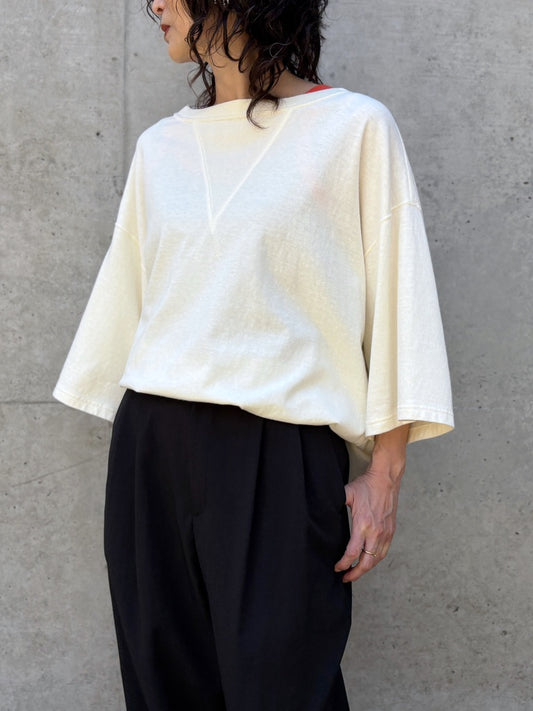 SOPHIE TALKS ABOUT THE WEATHER / ガゼットビッグTシャツ / IVORY / COM-26S-CU02