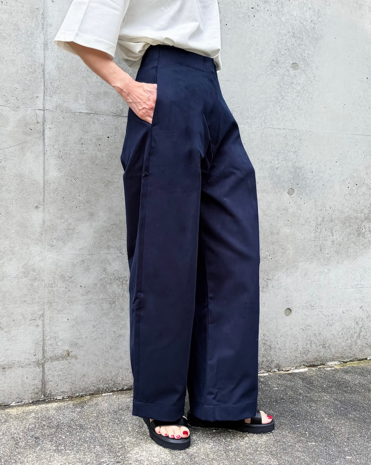 STUDIO NICHOLSON / DORDONI PLEATED PANT / DARK NAVY / SNW1616