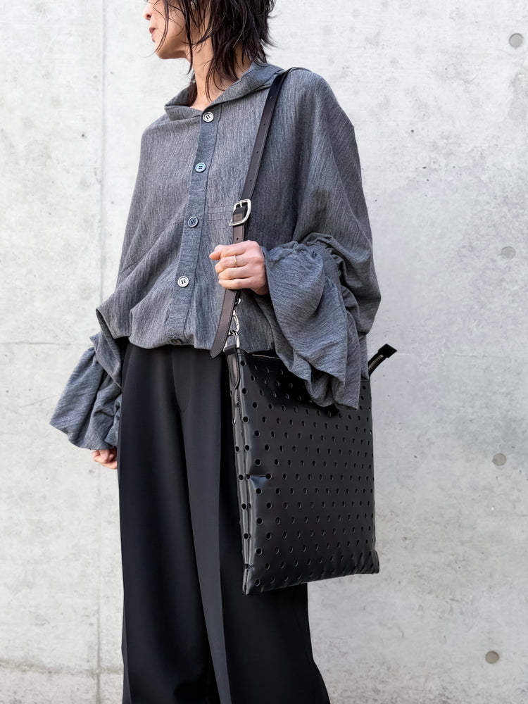 JUNYA WATANABE / ステアガラス パンチング加工ワンショルダーバッグ / BLACK / JQ-K207