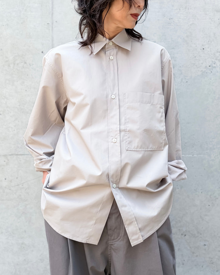 SOFIE D'HOORE / SHORT BUTTON DOWN SHIRT WITH BREAST POCKET / POWDER / BELONE-CTOP