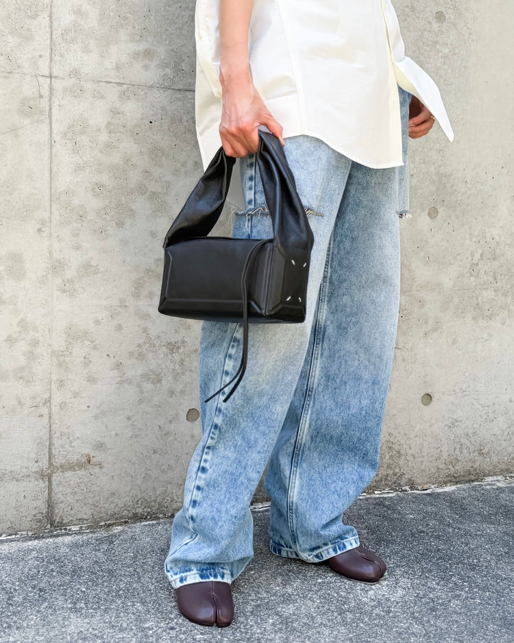 Maison Margiela / BOX BAG EAST WEST SMALL / BLACK / SB1WD0064P8982