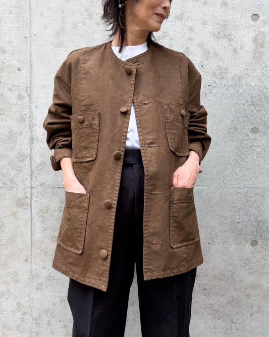 AURALEE / GARMENT-DYED ORGANIC COTTON HEAVY TWILL ROUND NECK BLOUSON / DARK BROWN / A26SB050G