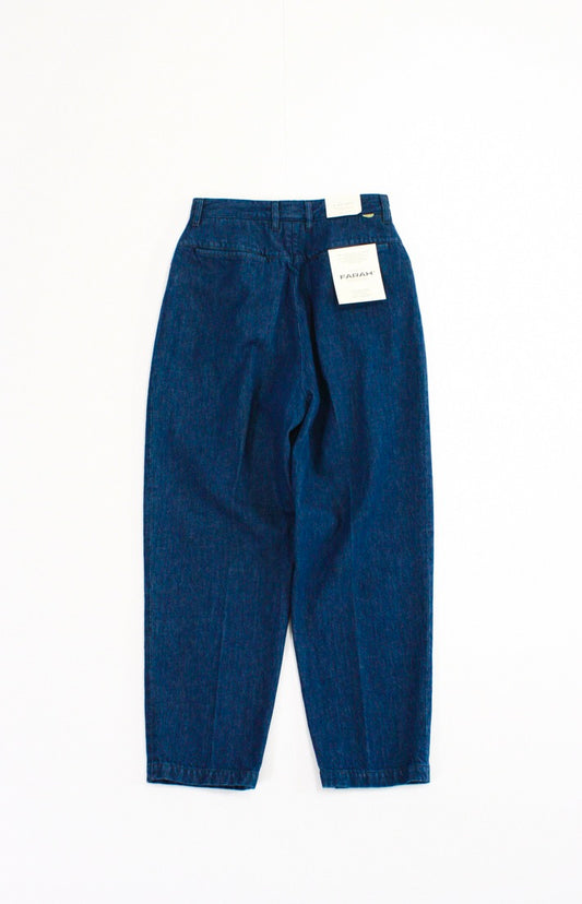 FARAH / Two Tuck Wide Tapered Pants・blue・FR0401-W4017