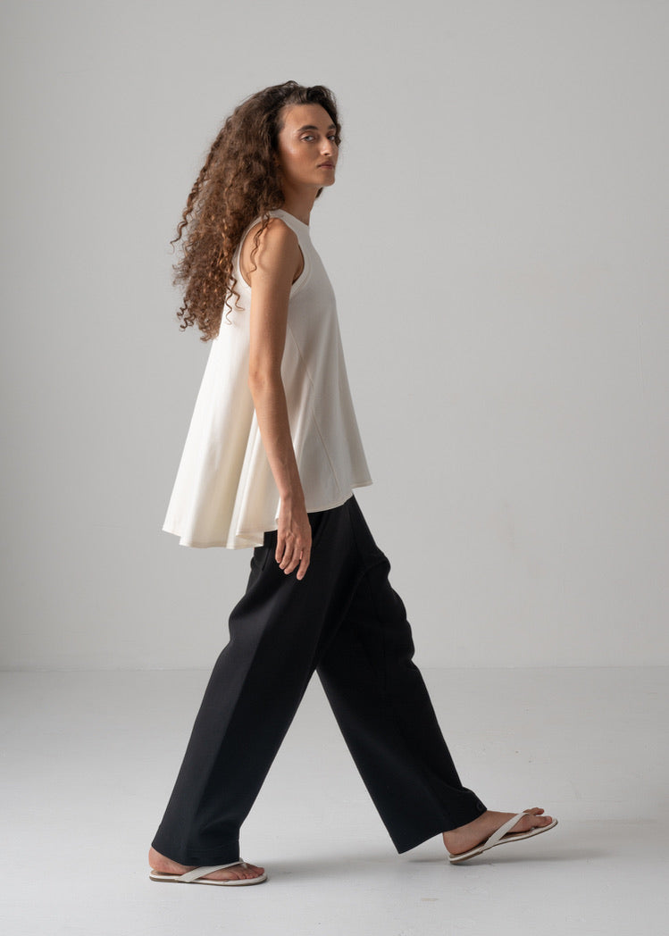 COGTHEBIGSMOKE / HIBA TOP / MILK