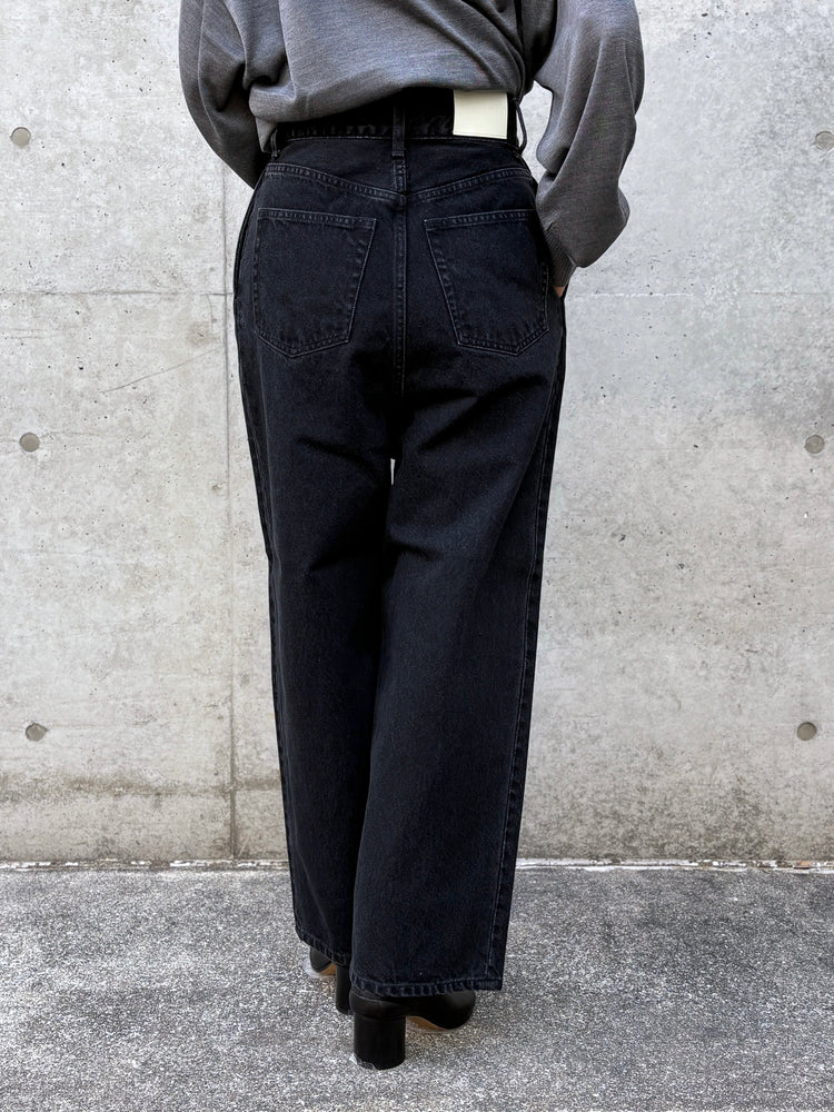 CINOH / 2-TUCK DENIM TROUSERS / BLACK / E60-008