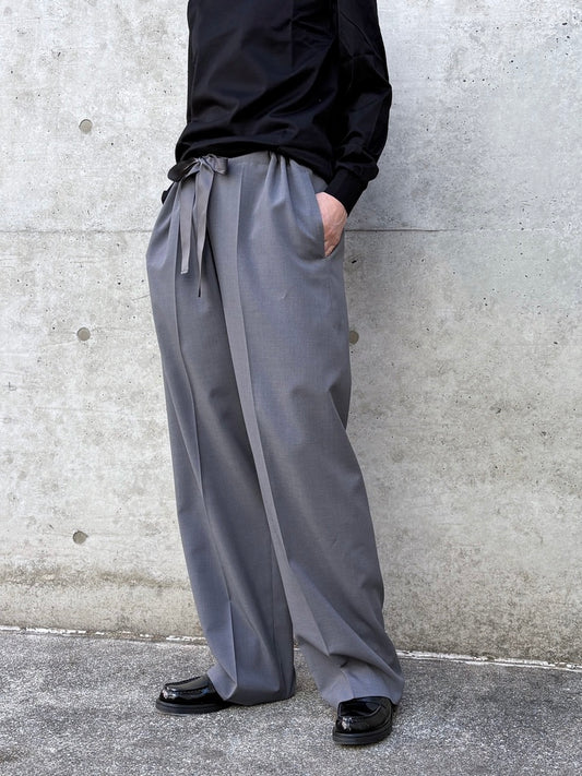 ASTRAET / ポリエステル イージー ワイドテーパードパンツ / MD.GRAY / 54142360008