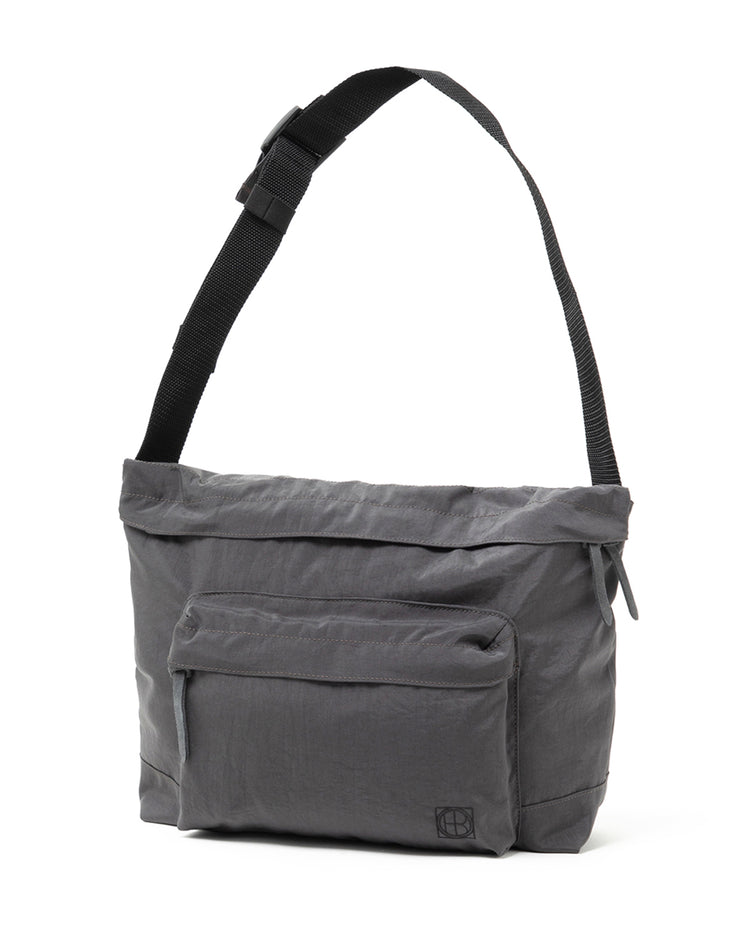 hobo / SHOULDER BAG NYLON OXFORD / CHARCOAL / HB-BG4407