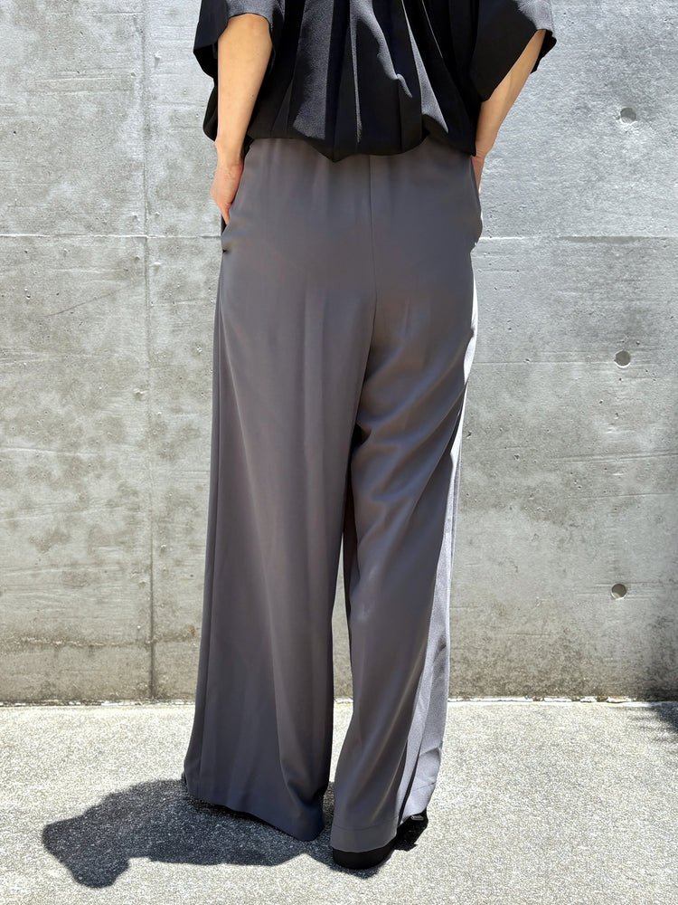 ENFÖLD / BOX PLEATS WIDE-PANTS / GRAY / 300JA431-0571