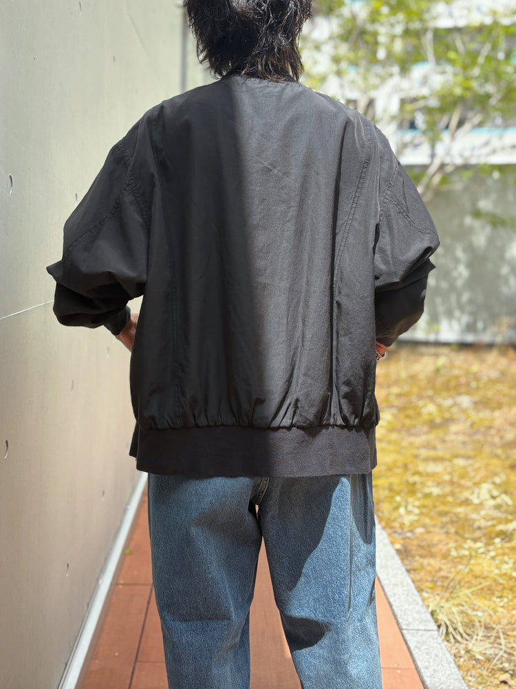 SOPHIE TALKS ABOUT THE WEATHER / ROBERT JAMPER / BLACK / COM-26F-JK02