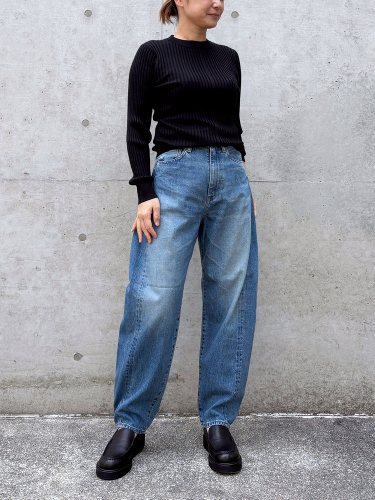 HYKE / DENIM TAPERED JEANS / USED WASH (BLUE) / 13405 /