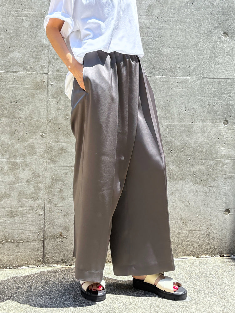 ENFÖLD / CROPPED SAROUEL-PANTS / GRAY / 300JA231-0471