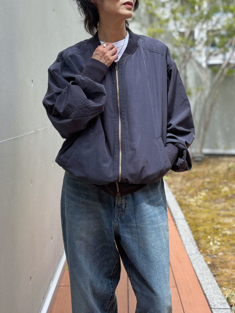SOPHIE TALKS ABOUT THE WEATHER / ROBERT JAMPER / NAVY / COM-26F-JK02