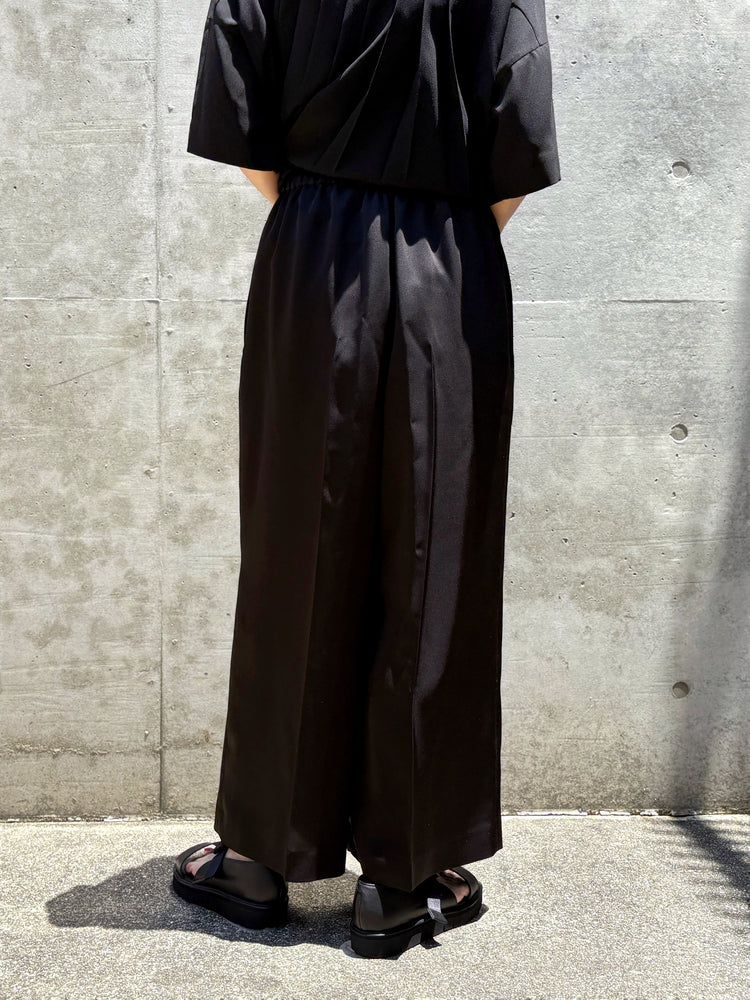 ENFÖLD / CROPPED SAROUEL-PANTS / BLACK / 300JA231-0471