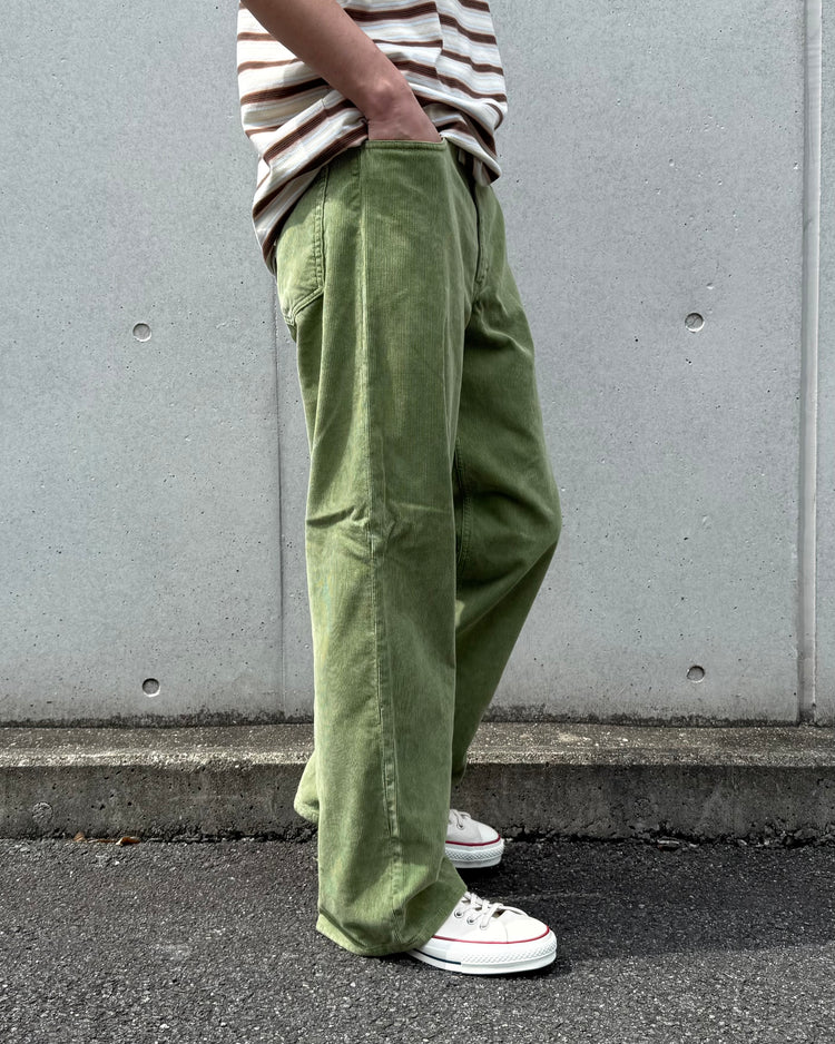 AURALEE / GARMENT-DYED FINX CORDUROY 5P WIDE PANTS / DUSTY GREEN / A26SP01FX
