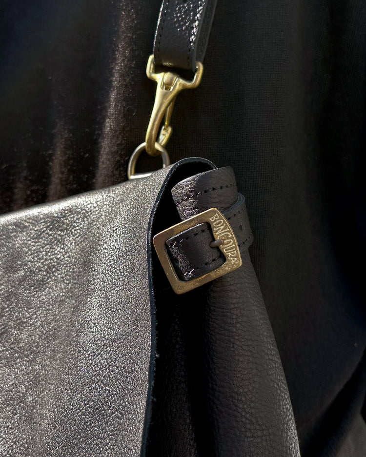BONCOURA / Mail Bag Leather Black