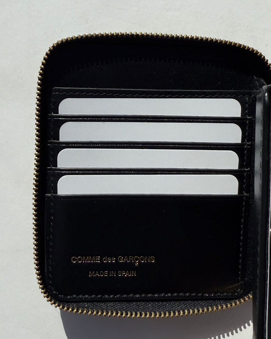 Wallet COMME des GARCONS /  CLASSIC LEATHER LINE  ZIP AROUND WALLET / BLACK