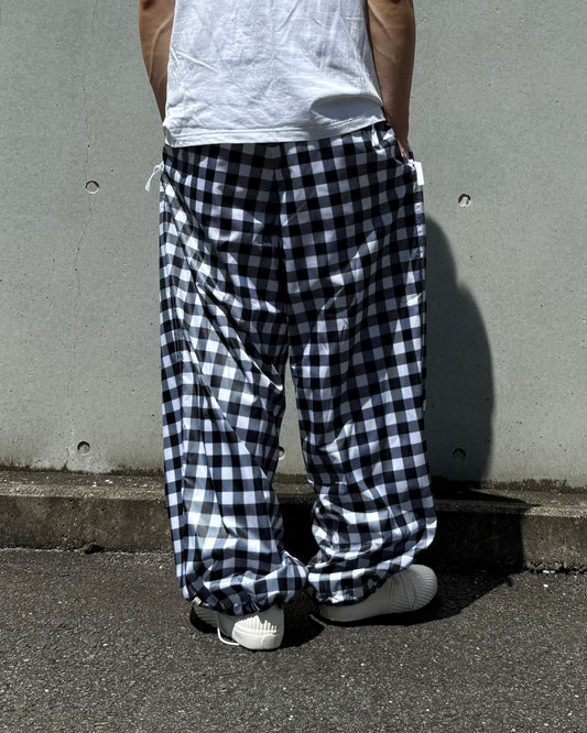 TSTS / RECYCLED POLYYESTER WIND PANTS / BLACK GINGHAM / 26AMM0304