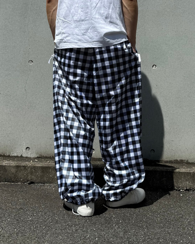 TSTS / RECYCLED POLYYESTER WIND PANTS / BLACK GINGHAM / 26AMM0304