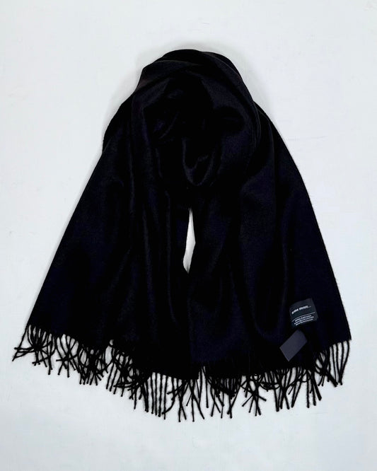 The Inoue Brothers… / Prue Black Large Brushed Scarf / Black