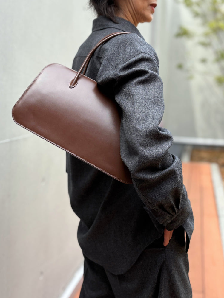 AURALEE / LEATHER TOTE BAG - M MADE BY AETA / BROWN / A26AB03AE