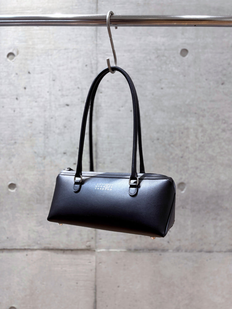 MM⑥  Maison Margiela / NEW BAULETTO J MEDIUM / black / SB6ZH0040P9061