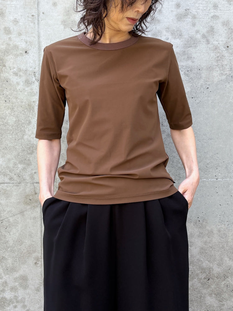 DAIWA PIER 39 / W’s TECH LIGHTWEIGHT HALF/S TEE / BROWN GRAY / BE-39026L