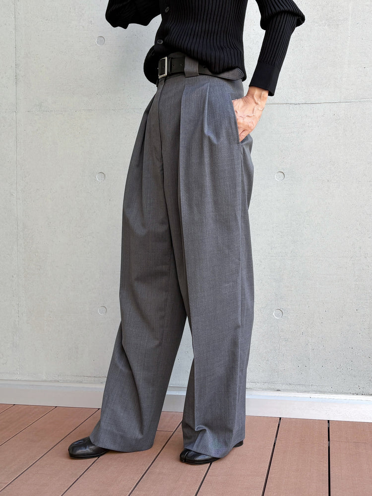 CINOH / TWILL HIGH WAIST TWO TUCK PANTS / GRAY / E-60-029