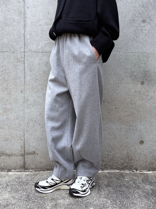 någonstans / wool ビーバー cocoon pants  / wolf / 470IA431-1171