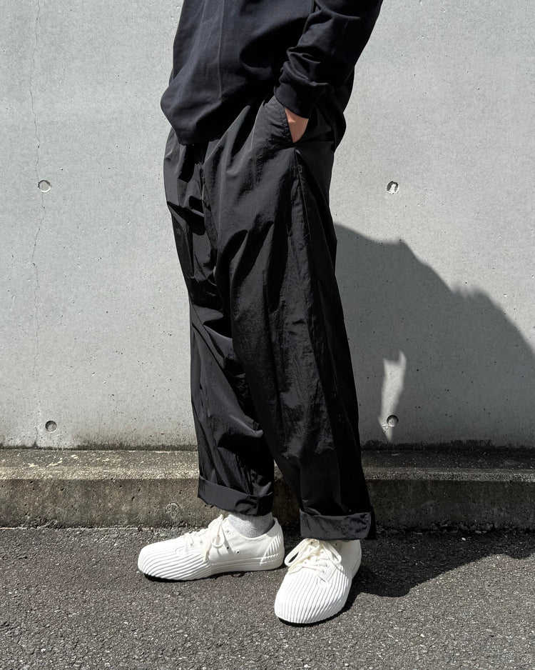 FUMITO GANRYU / EASY NYLON SLACKS / BLACK / Fu16-PA-06