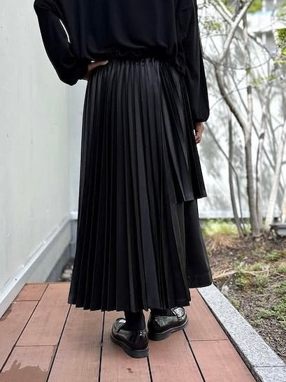 noir kei ninomiya / エステルサテンプリーツスカート（細プリーツ） / 3P-S016-051