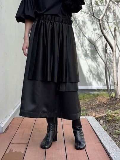 noir kei ninomiya / エステルサテンプリーツスカート（太プリーツ） / 3P-S017-051