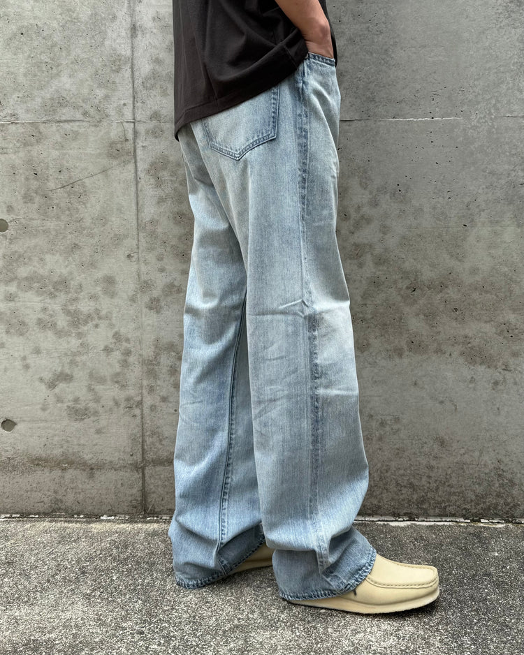 AURALEE / FADED SELVEDGE LIGHT DENIM PANTS / LIGHT INDIGO / A26SP02DE