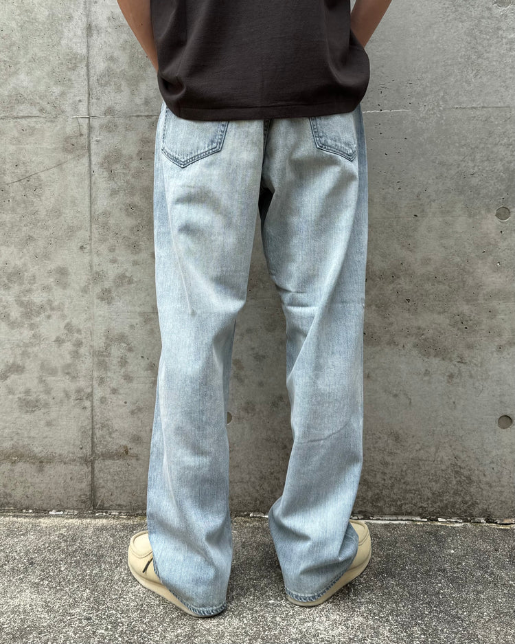 AURALEE / FADED SELVEDGE LIGHT DENIM WIDE PANTS / LIGHT INDIGO / A26SP03DE