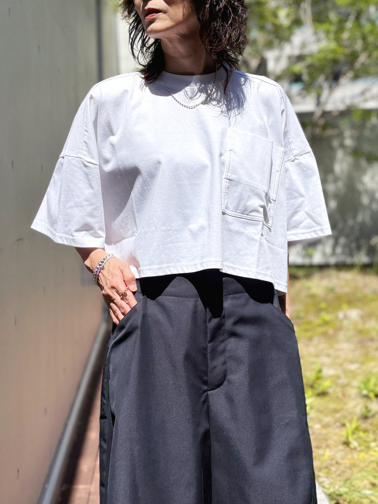 någonstans / loose pocket t-shirt / salt / 470JA880-0541
