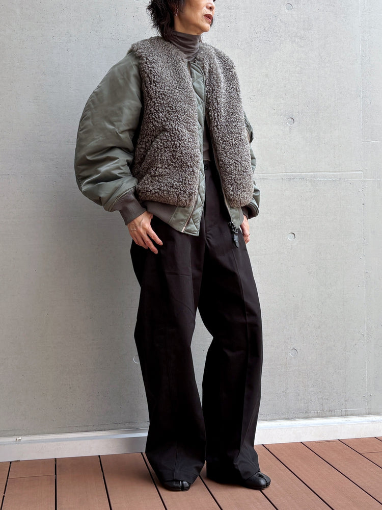 HYKE / FAUX SHEARLING TYPE MA-1 / OLIVE DRAB / 17618