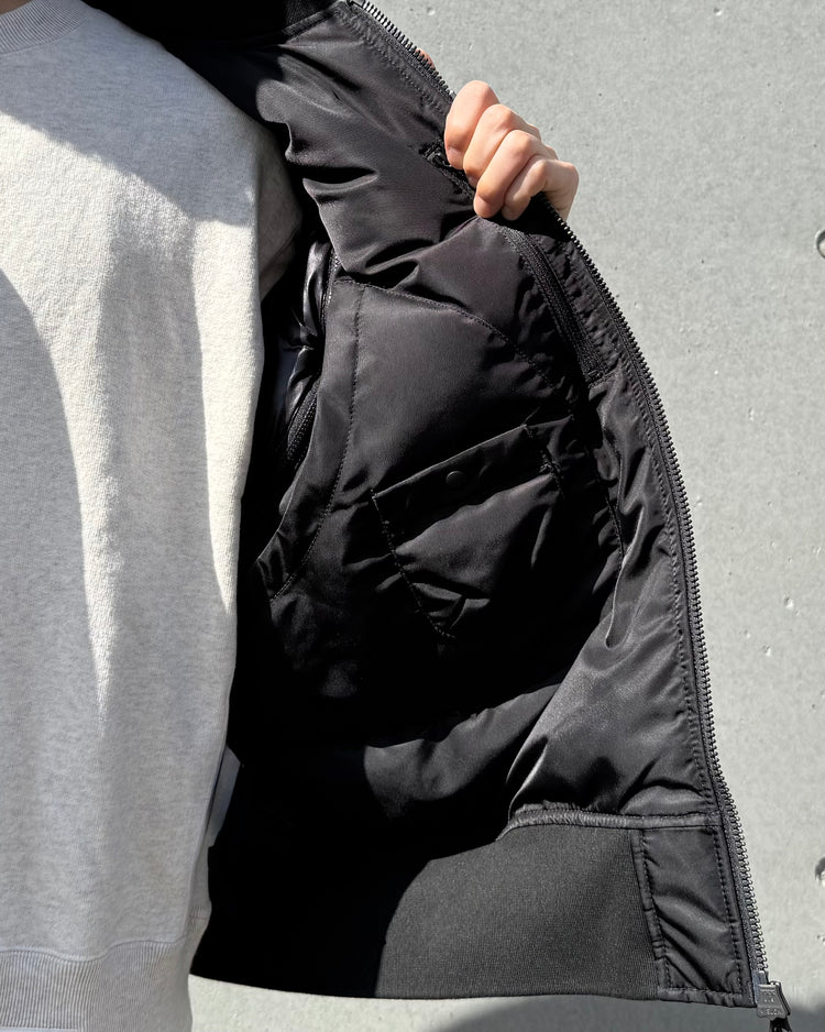 DAIWA PIER39 / TECH 2WAY MA-1 DOWN JACKET / BLACK / BW40025W