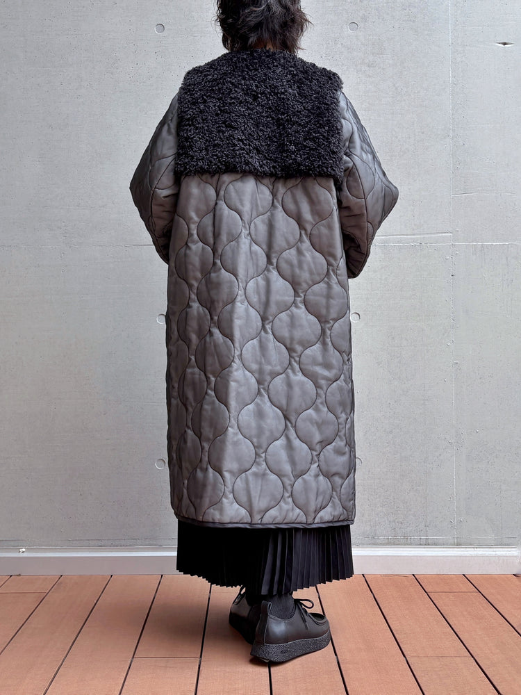 HYKE / FAUX SHEARLING-PANELED SHEER QUILTED / BLACK / 17600