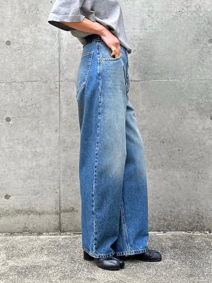 MM⑥  Maison Margiela  / ストレートレッグジーンズ  / ライトブルー / S52LA0235M30058