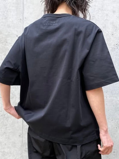 STUDIO NICHOLSON / SHORT SLEEVE T-SHIRT / BLACK