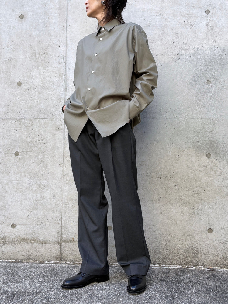 AURALEE / WASHED FINX TWILL SHIRT / OLIVE / A26SS04TN