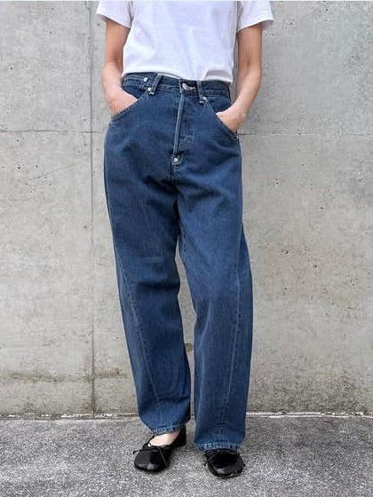 SOPHIE TALKS ABOUT THE WEATHER / BACK CINCH JEANS / INDIGO / COM-26S-DM01