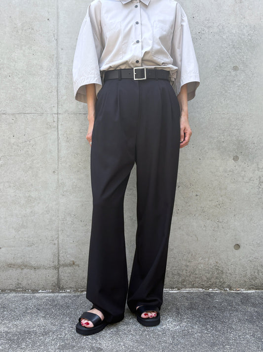CLANE / BASIC TUCK PANTS / BLACK / 10110-7083