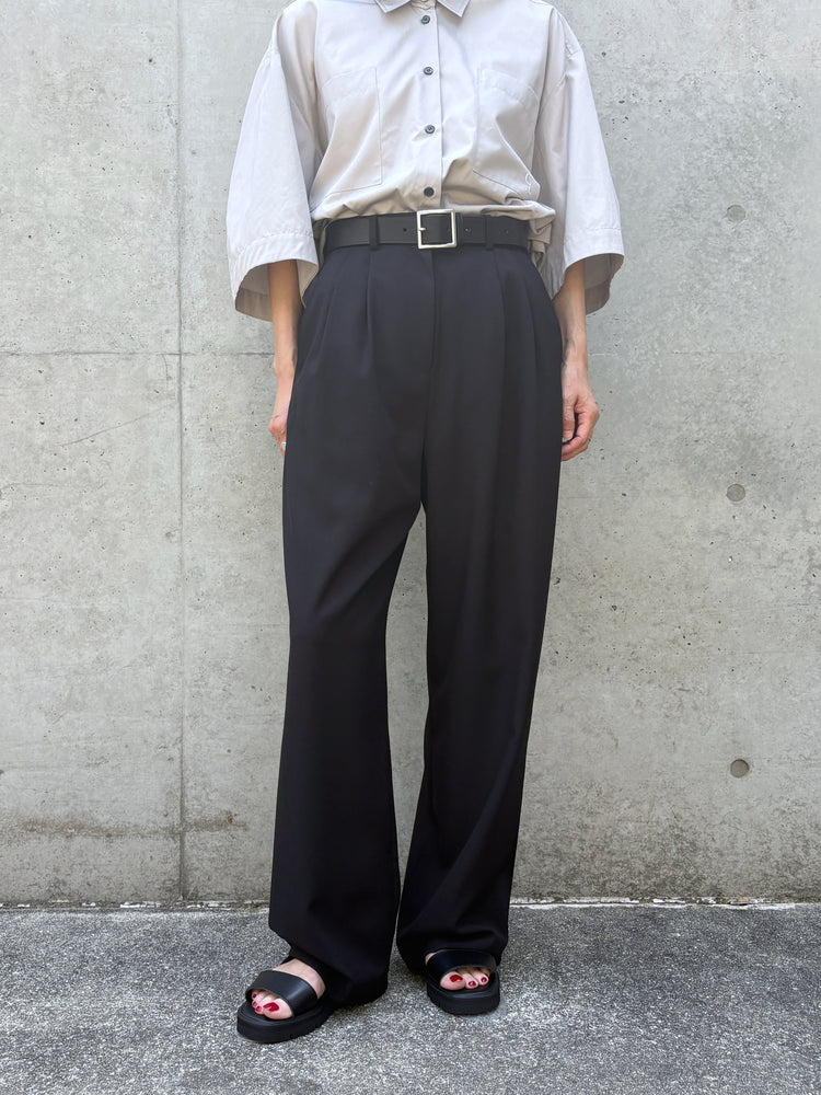 CLANE / BASIC TUCK PANTS / BLACK / 10110-7083