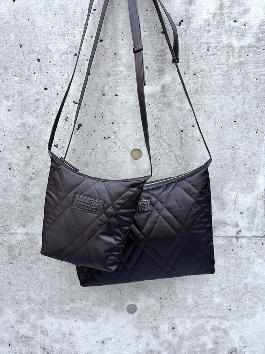 MM⑥  Maison Margiela / Nylon crossbody bag / black / SB6WG0024P9355 /