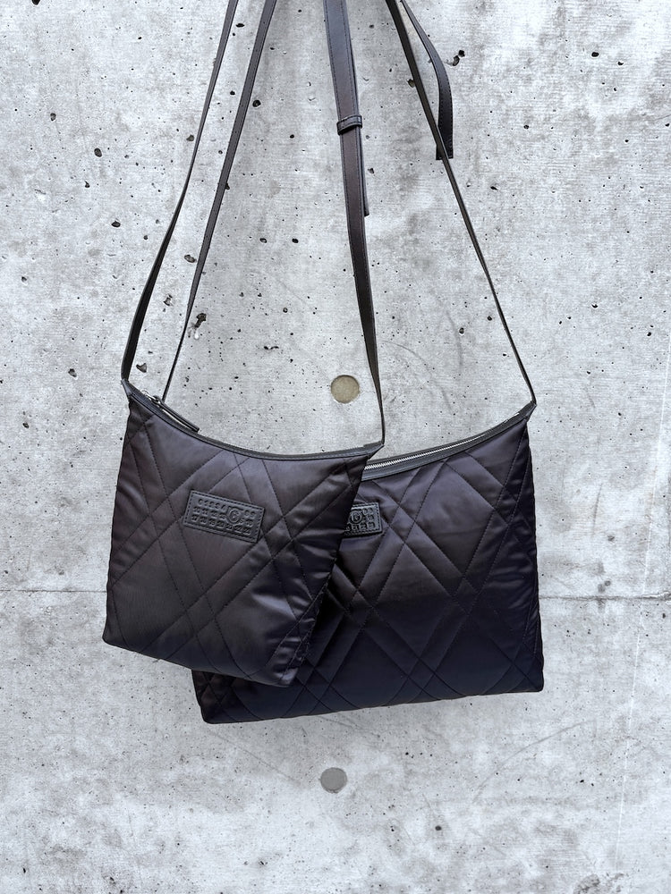 MM⑥  Maison Margiela / Nylon Pouch N/S / black / SB6WG0026P9355