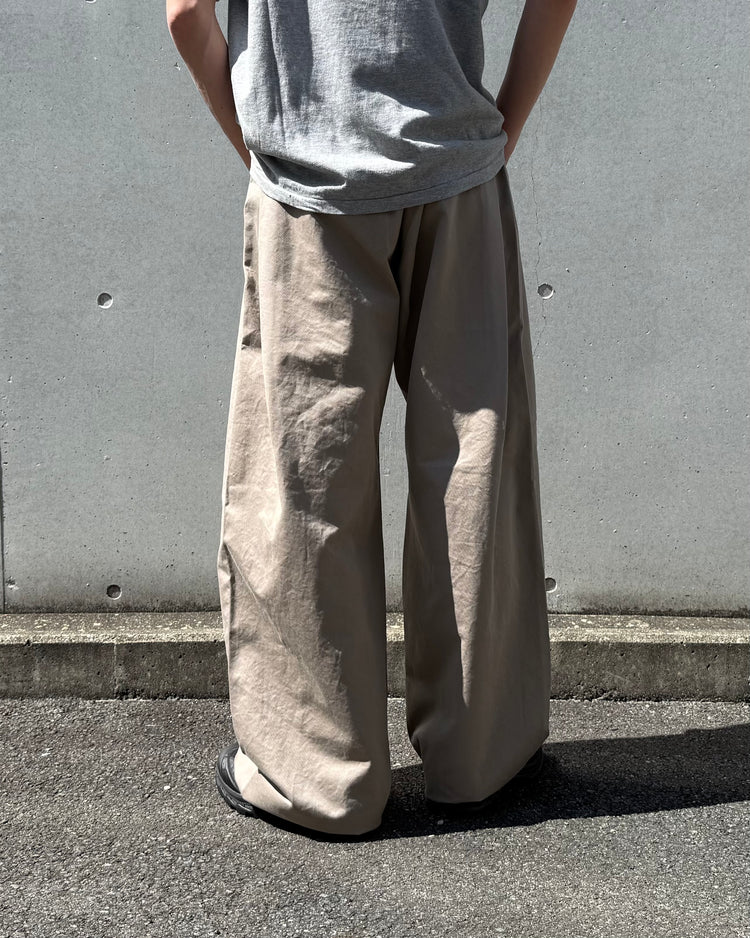 Seventh / Bermuda Chino Pants / Mushroom / B2402B