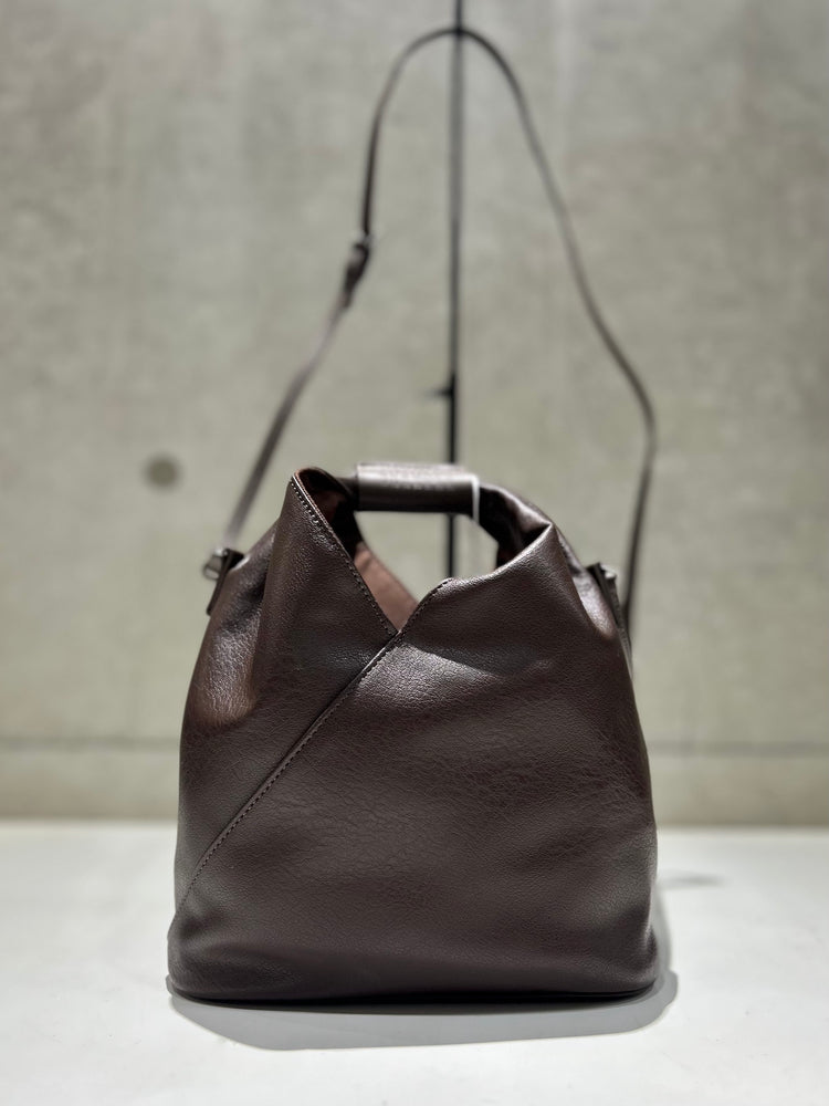 MM⑥  Maison Margiela / Japanese  bag classic crossbody / cocoa brown / SB6WD0026P8396